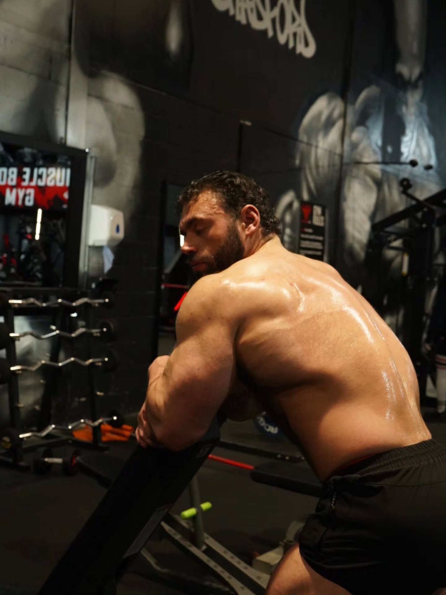 Back Lat Spread